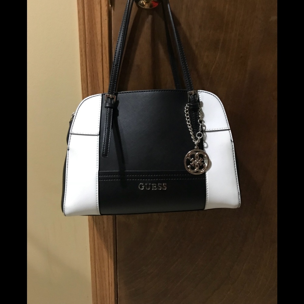Guess bag